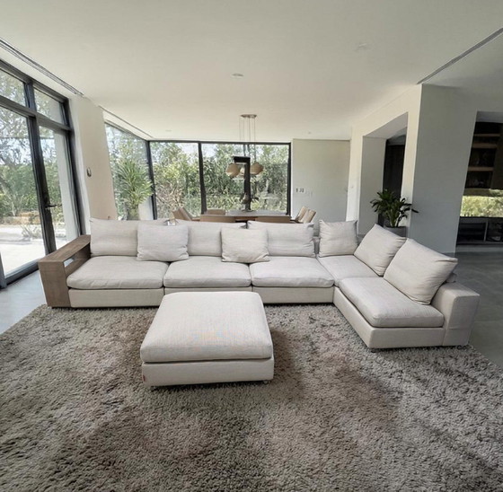 Image 1 of Divano angolare modulare Flexform Groundpiece 450x320cm in tessuto Extra