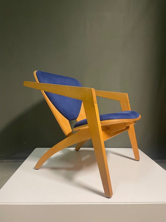 Fauteuil Getama, conçu par Hans J. Wegner, bois et textile bleu, Scandinavian (photo 8 sur 10)