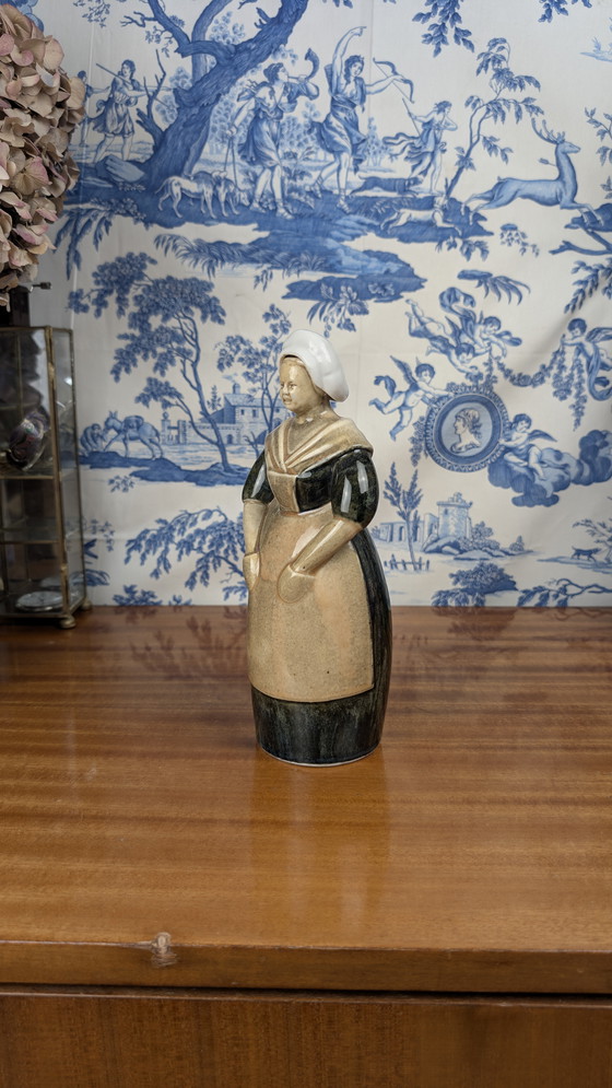 Image 1 of Botella antropomorfa de licor Denbac pour Noyer Berrichonne, cerámica de principios del siglo XX