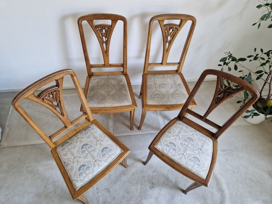 4 Jugendstil Stühle mit floralem Bezug – Esszimmerstühle, Holz (photo 2 of 9)