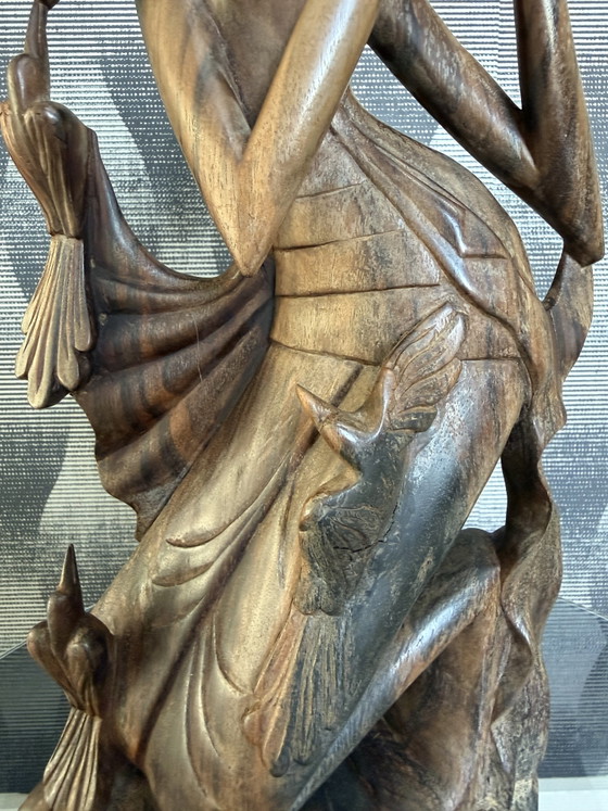 Large Vintage Balinese Hand-Carved Wood Sculpture – Goddess Dewi Sri (photo 4 of 10)