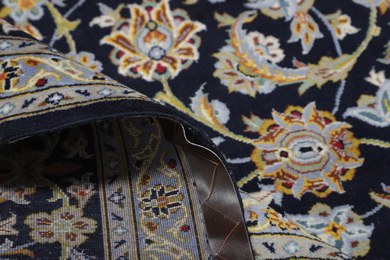 Image 1 of Origineel handgeknoopt Perzisch tapijt Keshan 382 x 280 cm Zeer topconditie Fijn met zijde