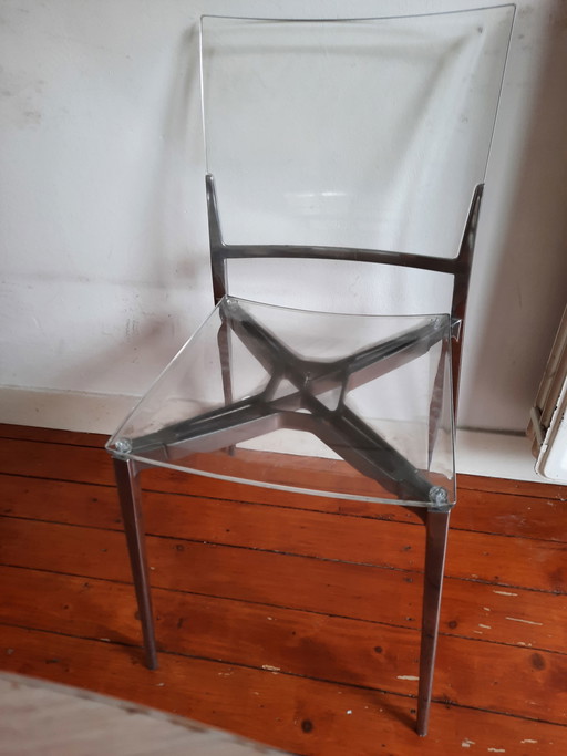 6 Phasem dining table chairs