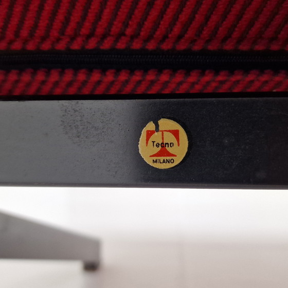 Image 1 of Chaise longue inclinable P40 par Osvaldo Borsani pour Tecno, années 1950