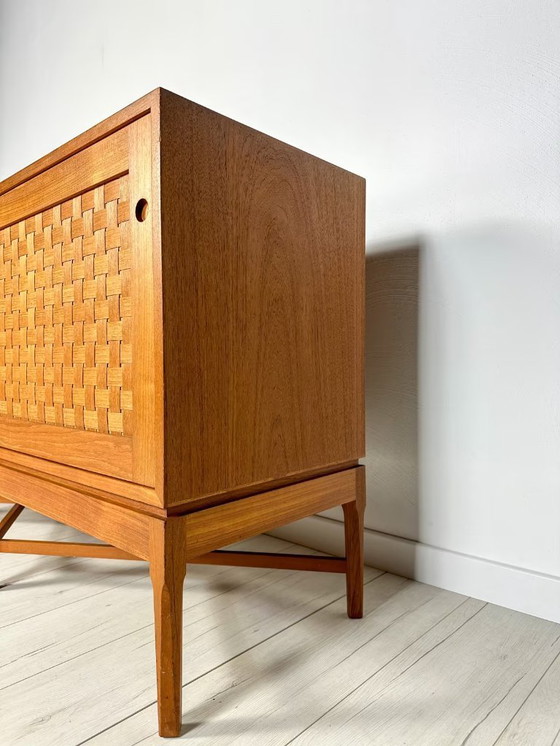 Image 1 of Seltenes dänisches Sideboard aus Teakholz von Ilse & Ove Rix für Uldum Møbelfabrik 60s