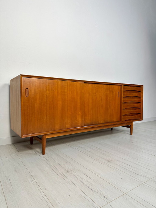1960S VINTAGE DANISH MID-CENTURY TEAK SIDEBOARD ‘OS29’ BY ARNE VODDER FOR SIBAST
