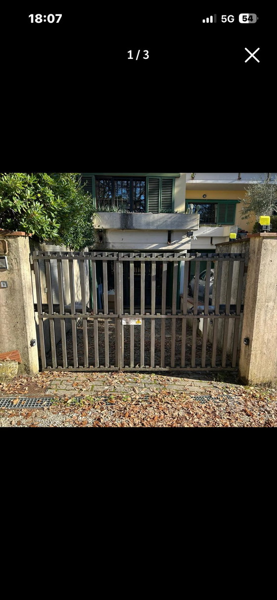 Image 1 of Einfahrtstor aus Eisen