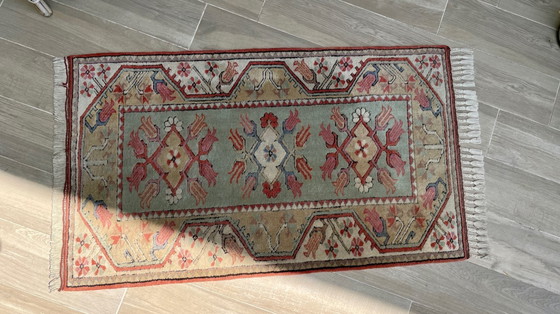 Image 1 of Tapis vintage inspiration Art déco