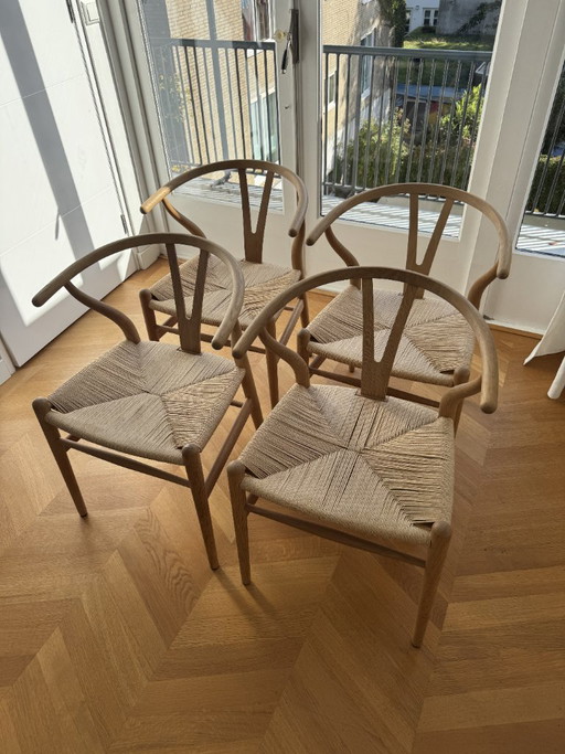 CARL HANSEN WISHBONE CH24 - SATZ VON 4 ORIGINAL DESIGNSTÜHLEN