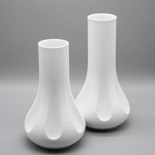 ARCHAIS Vasen-Duo Heinrich Fuchs Hutschenreuther 60er–70er Jahre Op-Art Biskuitporzellan