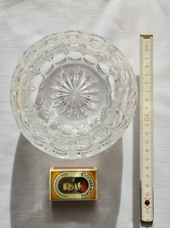 Vintage Nachtmann lead crystal sphere vase, heavy, "Angelique" series, Ø 13.5cm, crystal lens cut, star (photo 10 of 15)