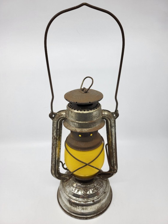 Image 1 of Feuer Hand Baby Special stormlamp, geel glas