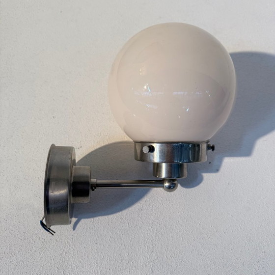 Image 1 of Giso wall lamp spherical cream glass