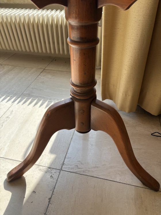 Image 1 of 2 leuke ronde tafeltjes