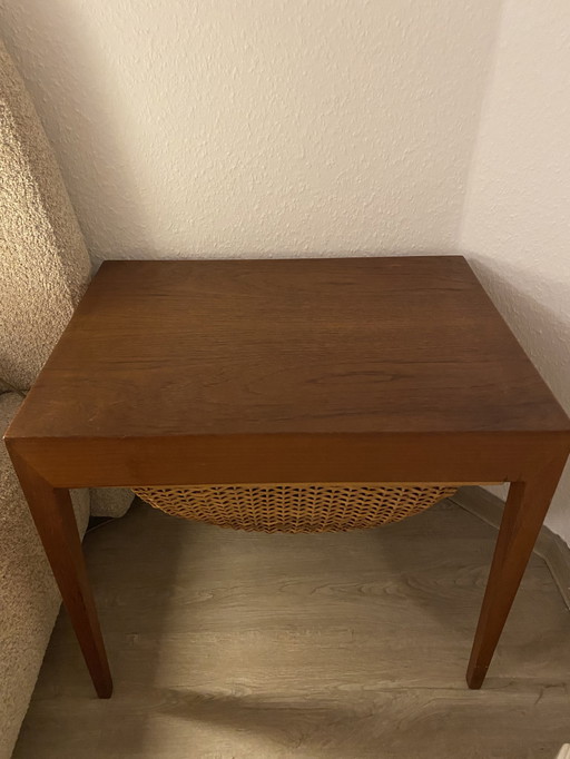 Beistelltisch/ Nähtisch von Severin Hansen