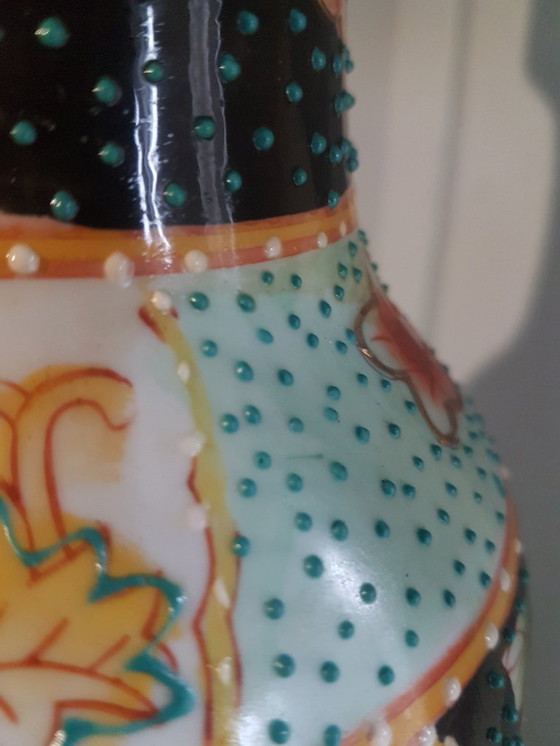 Image 1 of Chinese vase - hand-painted - relief speckles - marked