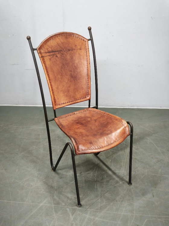 Sedia da pranzo brutalista europea in ferro battuto e pelle cognac, anni '90 – Sedie da pranzo, Metallo (photo 9 of 13)