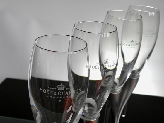 Image 1 of Moet & Chandon - 2x2 copas de champán