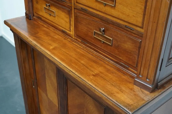 Image 1 of Französischer Apotheken-/Aktenschrank aus Nussholz, 1920er
