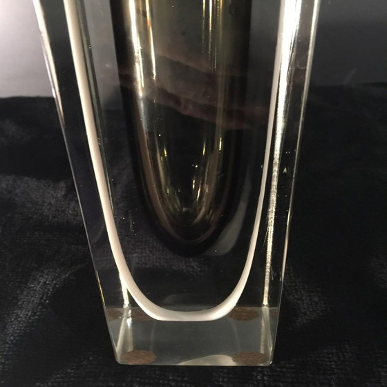 White and Black Striped Sommerso Murano Glass Vase attributed to Flavio Poli for Seguso, 1960s – Arte (photo 11 of 17)