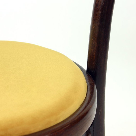 Image 1 of Chaise vintage en bois courbé, design Thonet, Tchécoslovaquie, années 1940