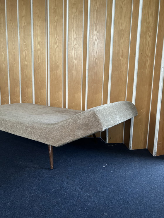 Image 1 of Vintage daybed