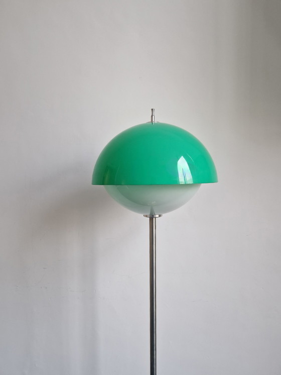 Image 1 of Lampada da terra vintage a forma di fungo, design spaziale