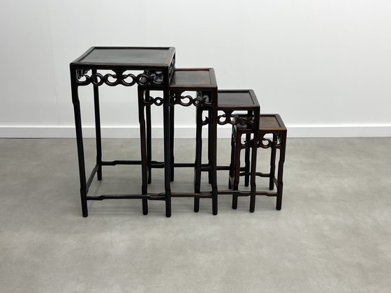 Image 1 of Chinese Huanghuali houten nest tafels circa 1900