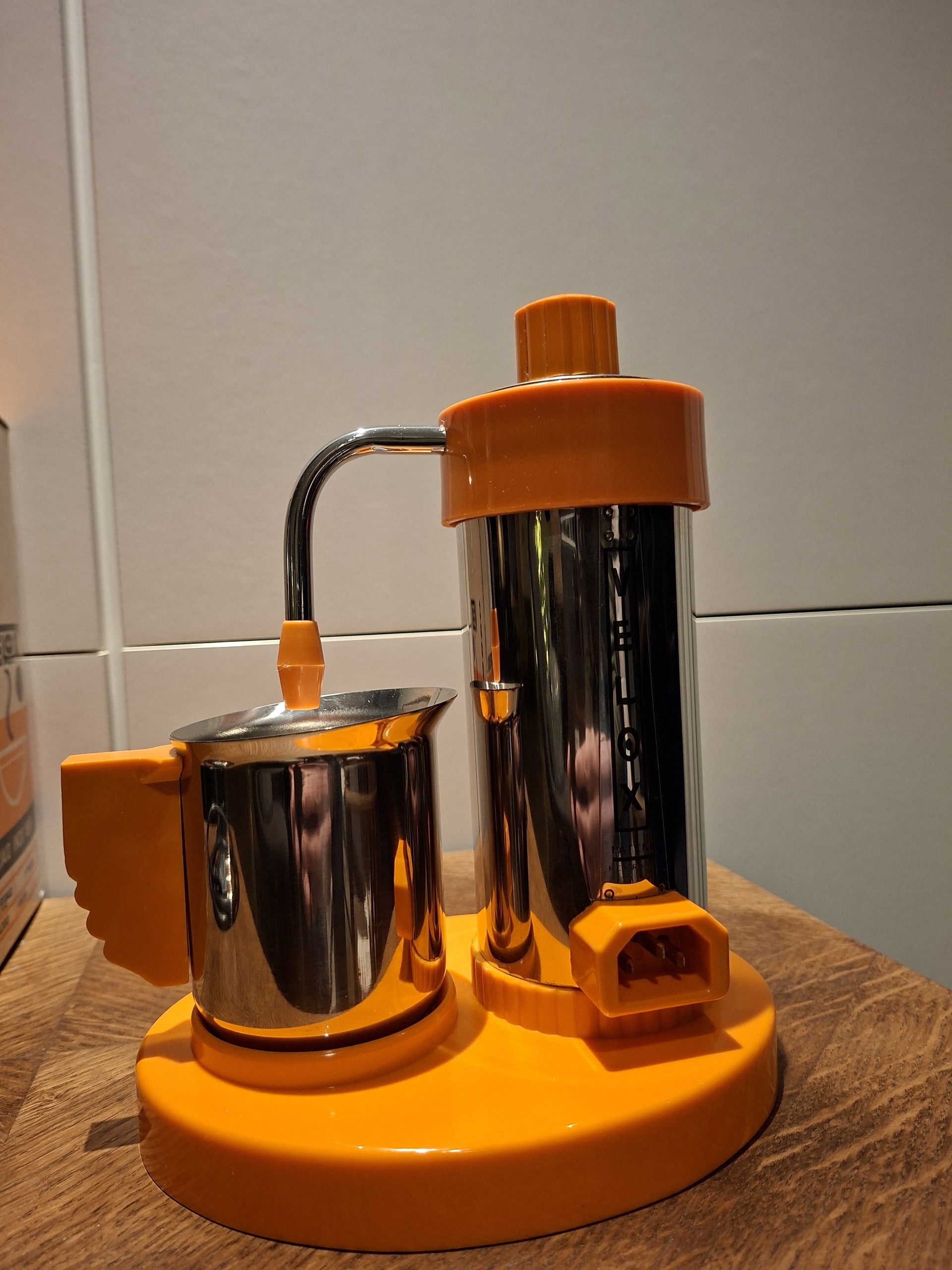 Velox espresso machine 1970s / mint condition designed by P