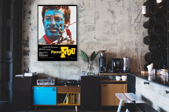 Image 1 of Pierrot le Fou, een iconische film van de Franse Nouvelle Vague, geregisseerd door Jean-Luc Godard - Poster 70 x 100 cm