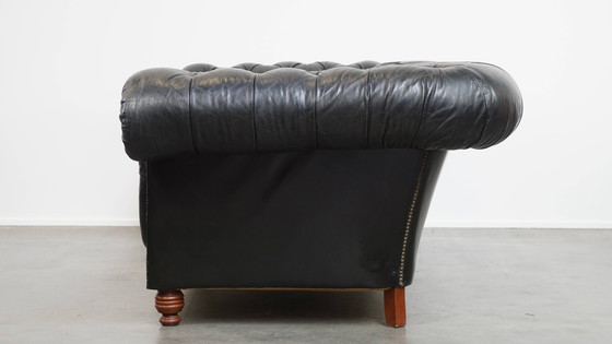 Image 1 of Black Beef Leather Chesterfield 2.5-Seater Sofa in English Style