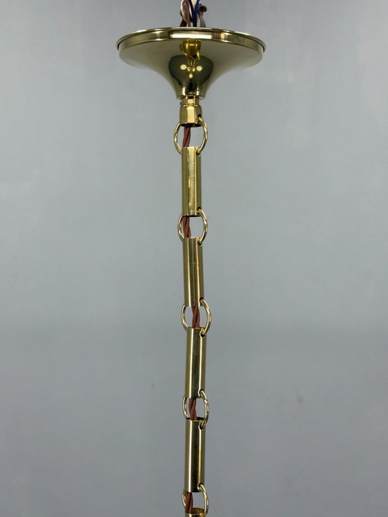 Image 1 of Art-Deco-Kronleuchter aus Messing und Opalglas, 1930er Jahre