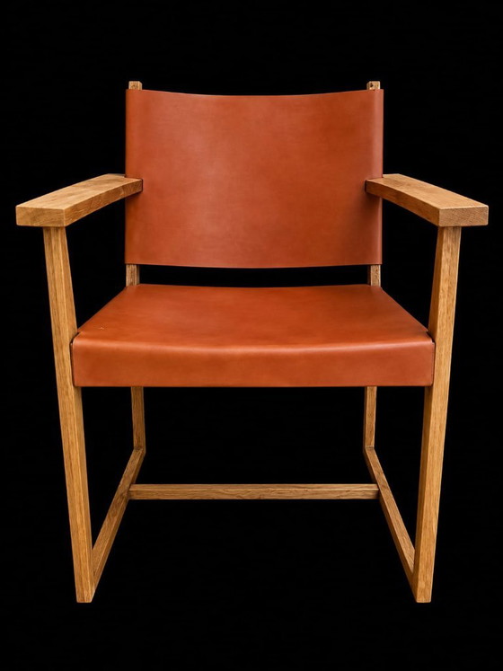 Restored vintage leather chair – solid wood frame, original design – Armchairs (photo 2 of 8)