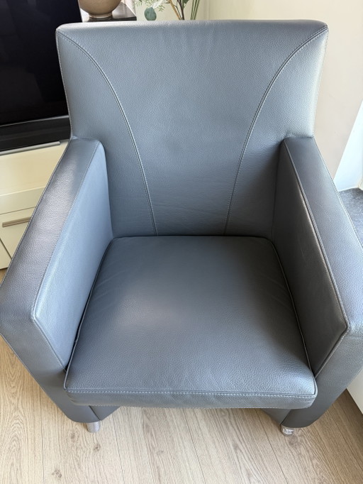 Fauteuil en cuir gris Leolux Dolcinea.