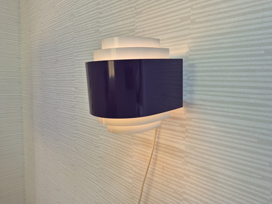 Image 1 of Lampada da parete Svera (Anvia) di design olandese. Lampada vintage con struttura a lamelle.
