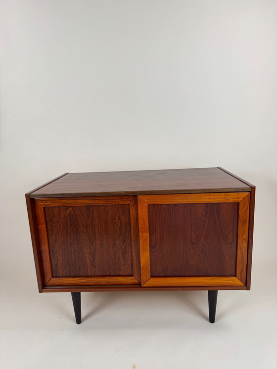 Image 1 of Rosewood Sliding Door Cabinet by Faarup Møbelfabrik – Refined Danish Elegance