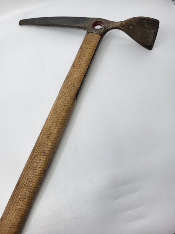 Image 1 of Vintage Camp Interalp Premana bergijsbijl uit de jaren 60