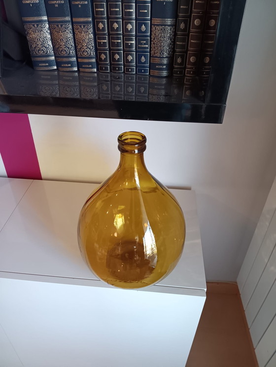 Image 1 of Dame Jeanne Ambrée