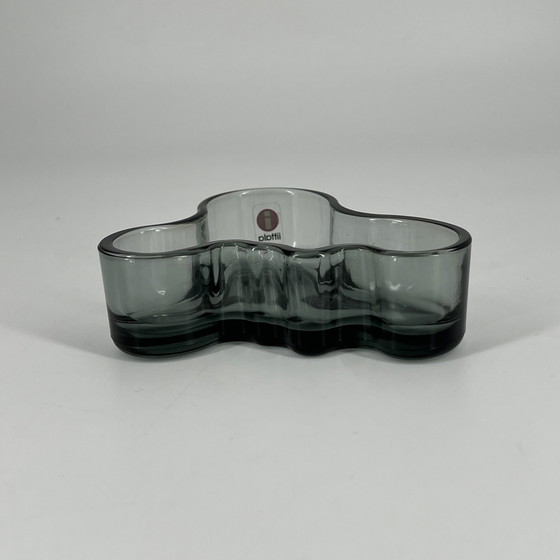 Image 1 of Iittala Alvar Aalto theelichthouder – rookgrijs glas