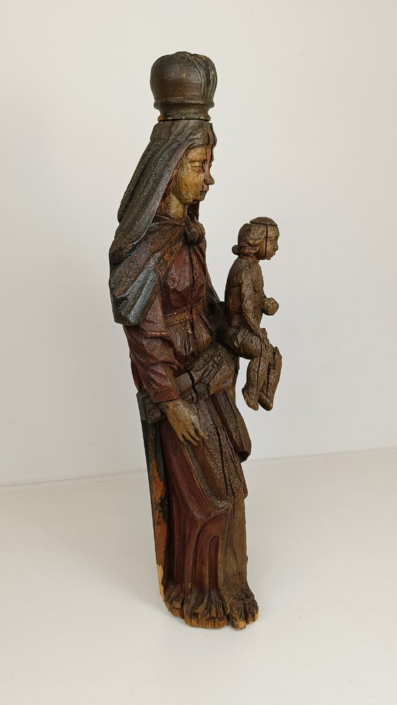 Image 1 of Beautiful 18th-century wooden statue of Mary