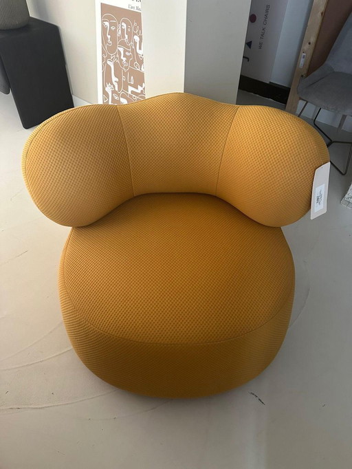 Modèle de la salle d'exposition Jesper Home - Fauteuil Tono Jaune Rigolo