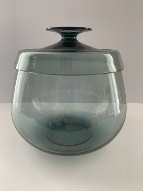 Image 1 of Wilhelm Wagenfeld seltene Gebäckdose Bonboniere Dose Lidded Box Mod. 487 WMF Bauhaus Desgin Württembergische Metallwarenfabrik
