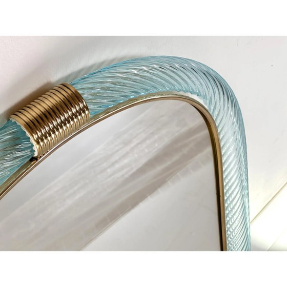 Image 1 of Élégant miroir vénitien bleu azur en verre de Murano, style Torciglione Torchon – Inspiré de Barovier