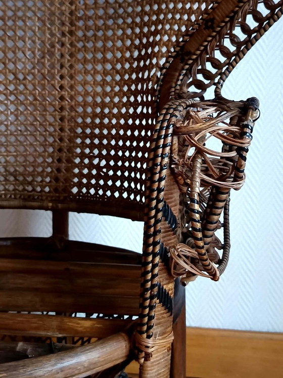 Vintage Emmanuelle Armchair Peacock circa 1960 – Rattan (photo 10 of 12)