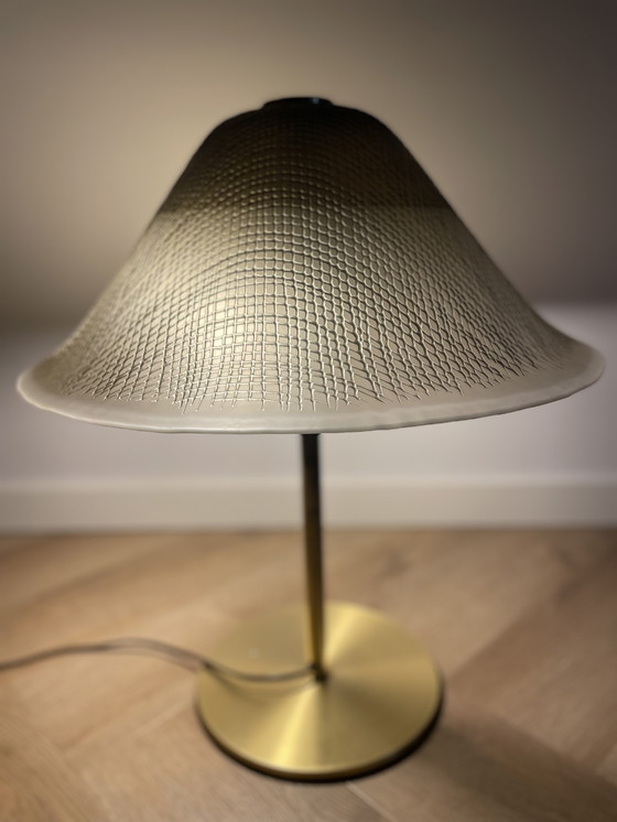 Image 1 of Space age paddestoel messing en glazen tafellamp van Peill & Puzzler 1970s
