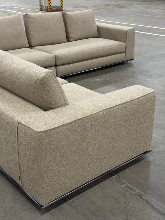 Image 1 of Minotti Hamilton | Moca |