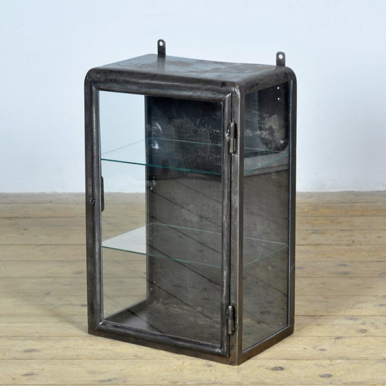 Image 1 of Botiquín, circa 1930