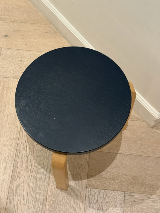 Artek blau – Hocker, Holz (photo 2 of 4)