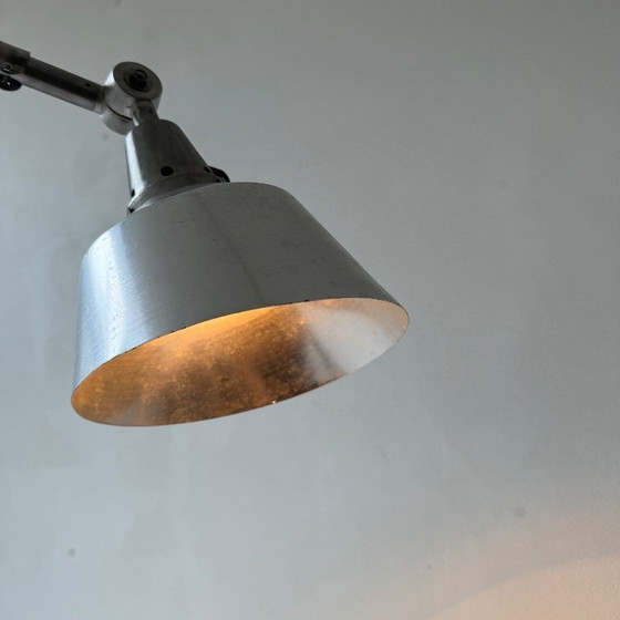 Image 1 of ANTIKE INDUSTRIELLE WANDLAMPE "MIDGARD"