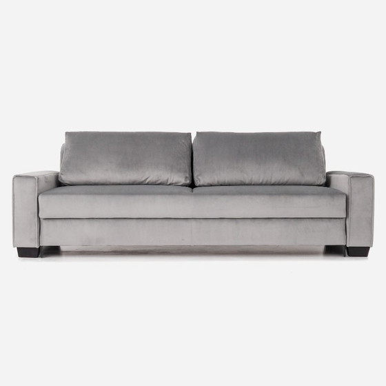 Image 1 of Divano REJKIAVIK in velluto argento, design scandinavo